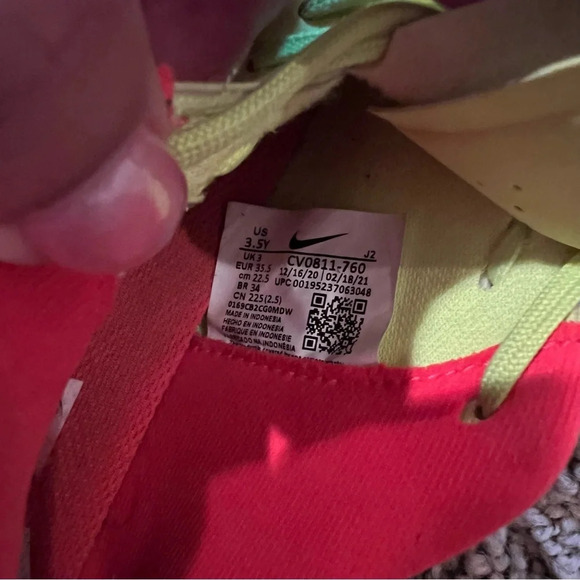 Nike Jr. Mercurial Vapor 14 Academy FG/MG, Size 3.5Y - Picture 7 of 9